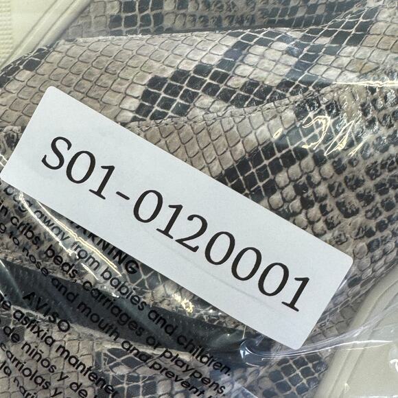 MIA Shoes‎ Womens 8.5 Christie Black Tan Snake Reptile Wedge Sneakers - Picture 12 of 12